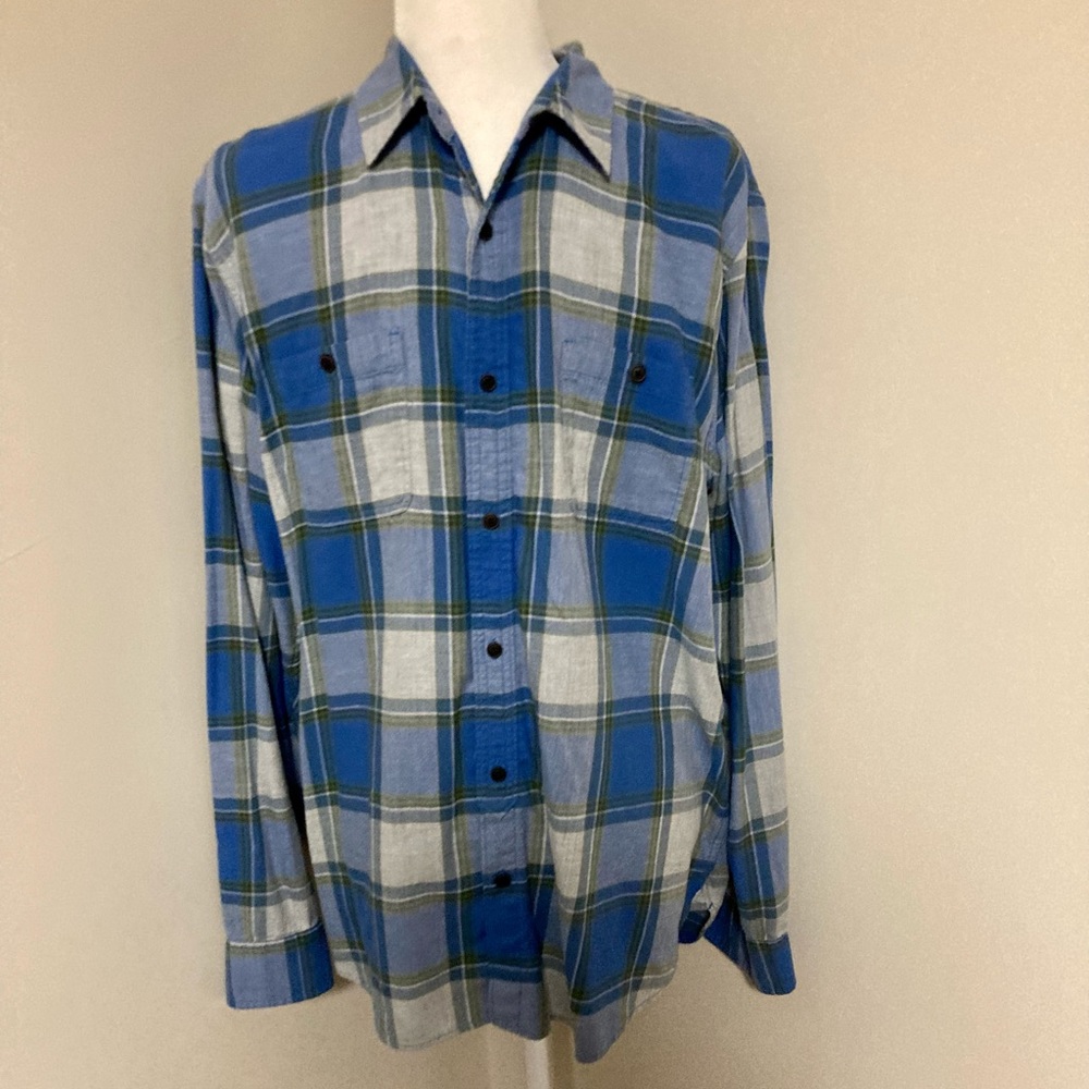 Lucky Brand Mens Blue, Grey & Green Classic Fit Plaid Casual Button Down…